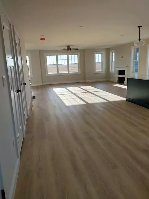 Other - 207 Beach Rd #E, Salisbury, MA 01952 photo 1 of 7