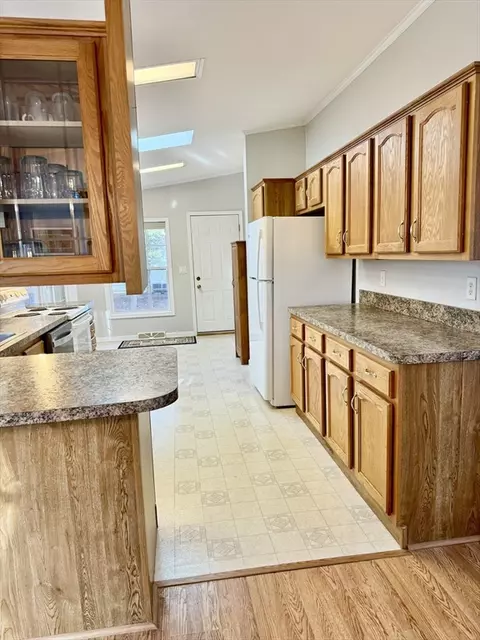 1509 Green St, Middleboro, MA 02346