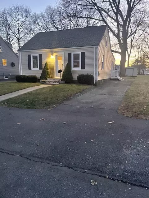 45 Kimball Rd, Dedham, MA 02026 photo 2