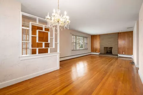 25 Margin St, Peabody, MA 01960 photo 3