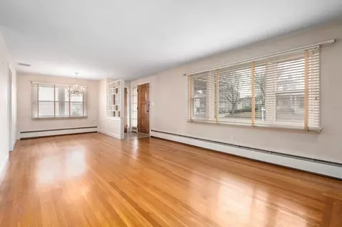 25 Margin St, Peabody, MA 01960 photo 13