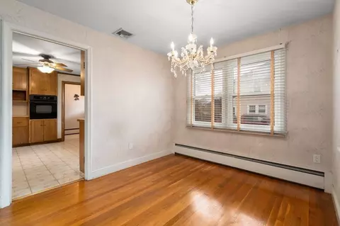 25 Margin St, Peabody, MA 01960 photo 7