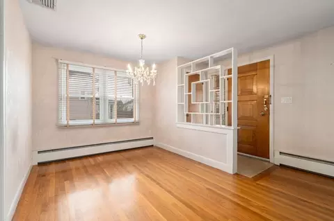 25 Margin St, Peabody, MA 01960 photo 6