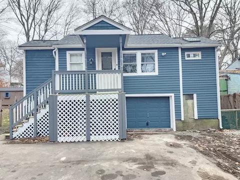 38 Overlook Rd, Holbrook, MA 02343