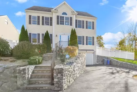 1 Primrose Cir, Quincy, MA 02169