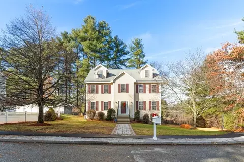 10 Twin Pines Ave, Billerica, MA 01862
