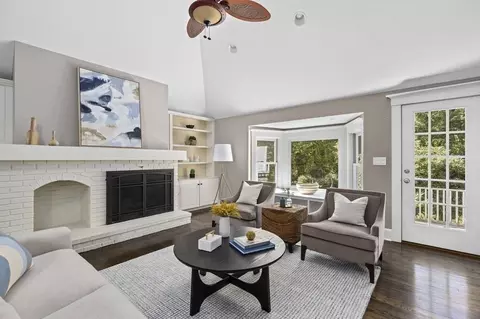 38 Turkey Hill Ln, Hingham, MA 02043 photo 5
