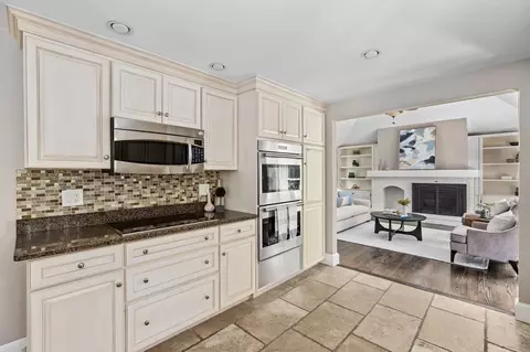 38 Turkey Hill Ln, Hingham, MA 02043 photo 9