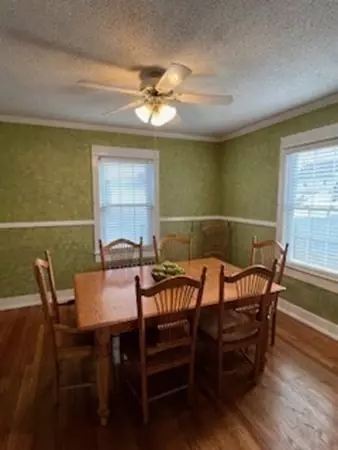 238 Edendale St, Springfield, MA 01104 photo 12