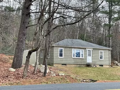 567 Sylvester Rd, Northampton, MA 01062