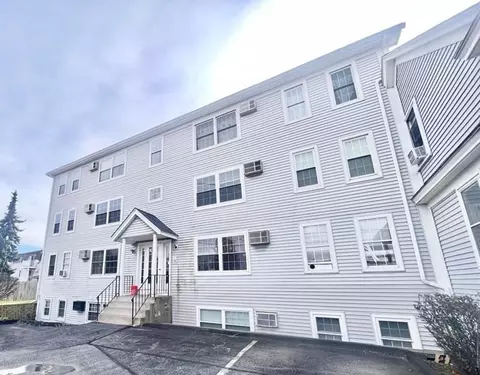 1 Amesbury St #C, Worcester, MA 01605
