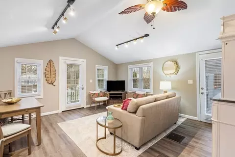 2 Short St, Wareham, MA 02558 photo 6
