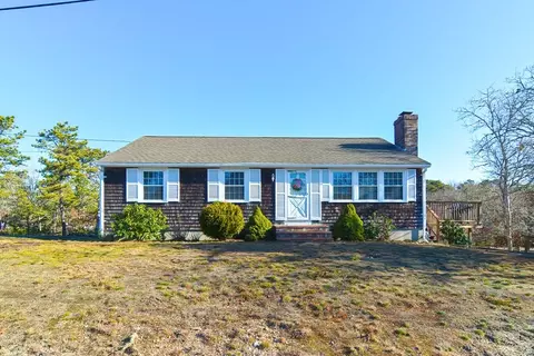 23 Sandpiper Rd, Harwich, MA 02645