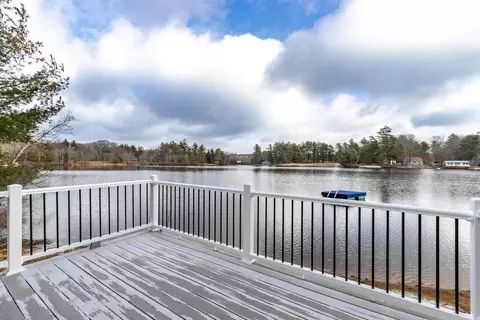 90 Kendall Pond W, Gardner, MA 01440