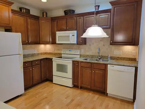 9 Abigail Way #4010, Reading, MA 01867 photo 26