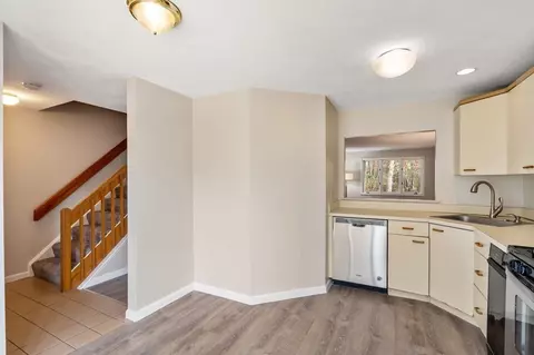 17 Deer Path #3, Maynard, MA 01754 photo 5