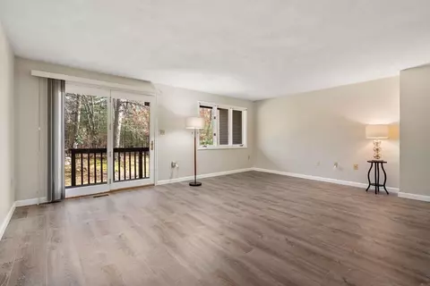 17 Deer Path #3, Maynard, MA 01754 photo 2