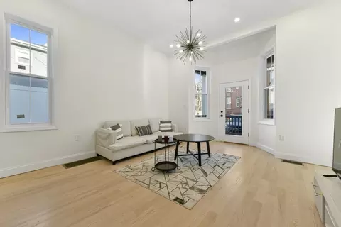 5 Wayland St, Boston, MA 02125