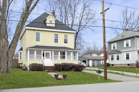 81 Oxford Ave, Haverhill, MA 01835