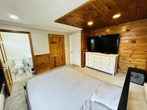 10 Robert Rd, Framingham, MA 01702 photo 13