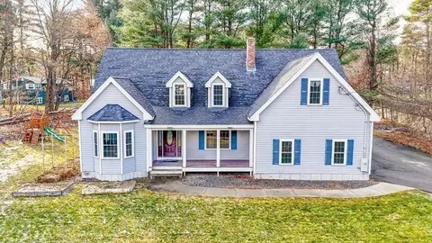 46 Mission Rd, Tyngsborough, MA 01879