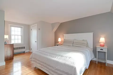 18 Elmwood Ave, Natick, MA 01760 photo 18