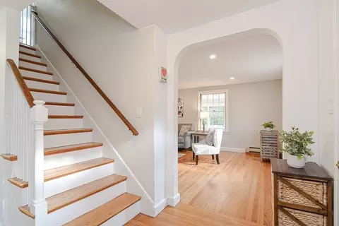 18 Elmwood Ave, Natick, MA 01760 photo 17