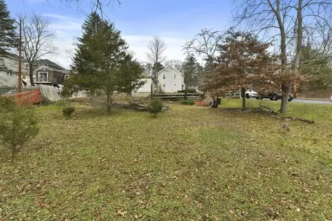 7 Wilson Ave, Dedham, MA 02026 photo 24
