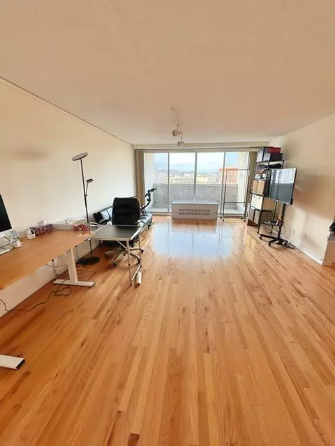 33 Pond Ave #1118, Brookline, MA 02445