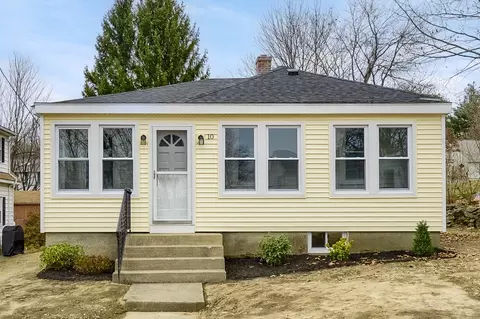 10 Primrose St, Worcester, MA 01604