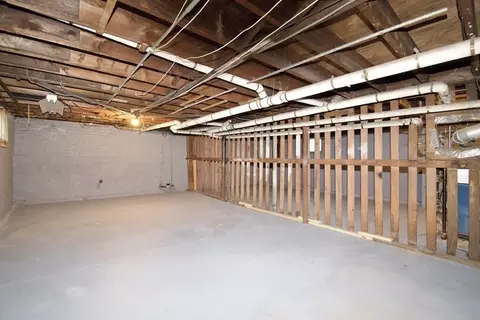 64 Kendall St, Chicopee, MA 01020 photo 37