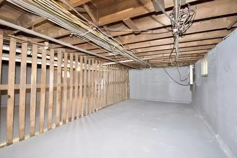 64 Kendall St, Chicopee, MA 01020 photo 39