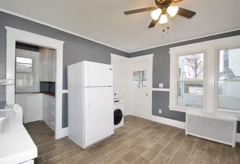 64 Kendall St, Chicopee, MA 01020 photo 14