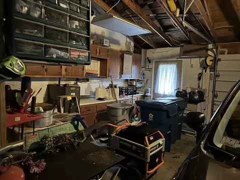 160 Osborne, Ware, MA 01082 photo 25