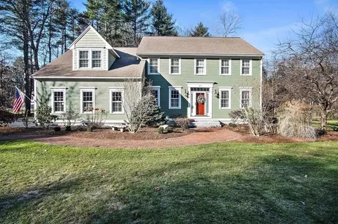 61 Westford St, Dunstable, MA 01827