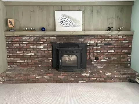 64 James Rd, Hanover, MA 02339 photo 4