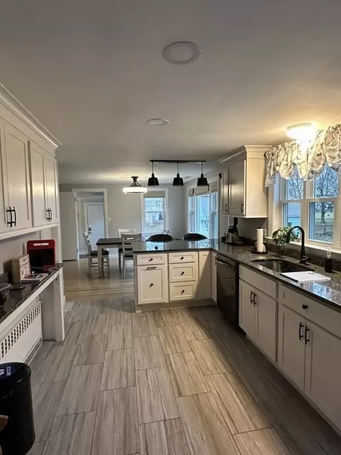 48 River St, Danvers, MA 01923 photo 17