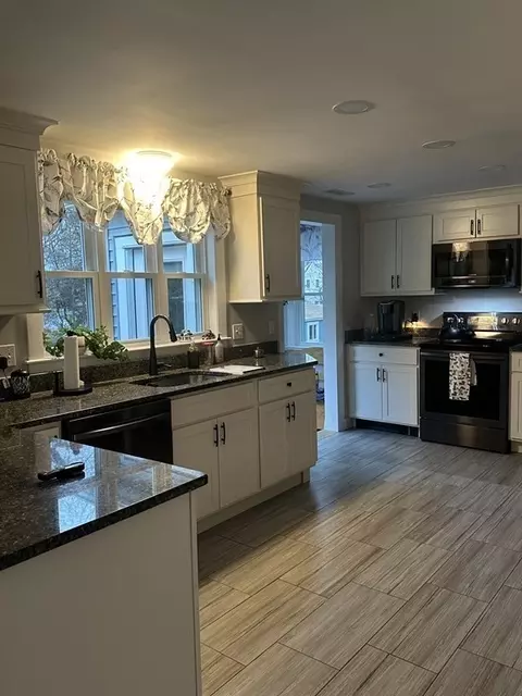 48 River St, Danvers, MA 01923 photo 16