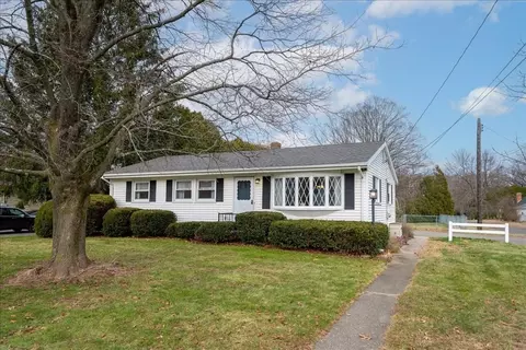 660 Morgan Rd, West Springfield, MA 01089