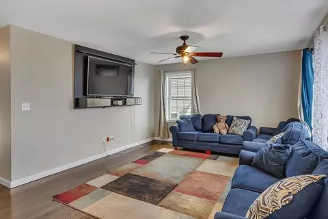 93 Commonwealth, Fall River, MA 02721 photo 5