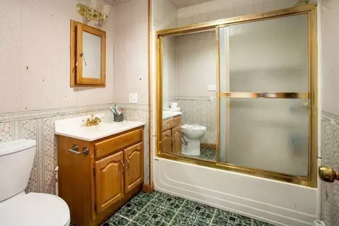 326 Brayton Ave, Fall River, MA 02721 photo 21