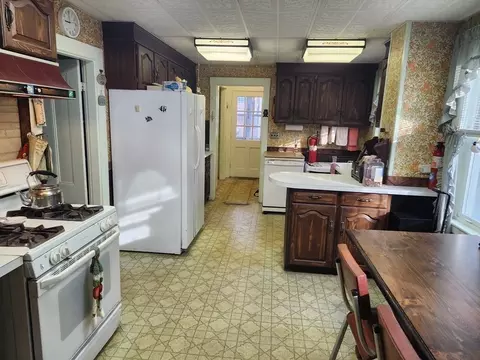 38 Eliot St, Canton, MA 02021 photo 14