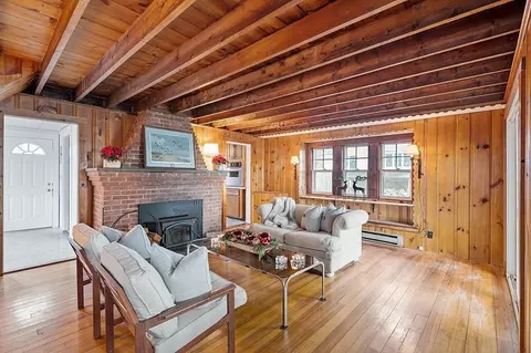 6 Hedgeway St, Ayer, MA 01432 photo 5