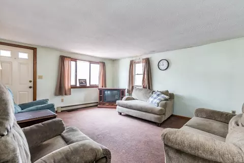 910 County Rd, Wareham, MA 02576 photo 3