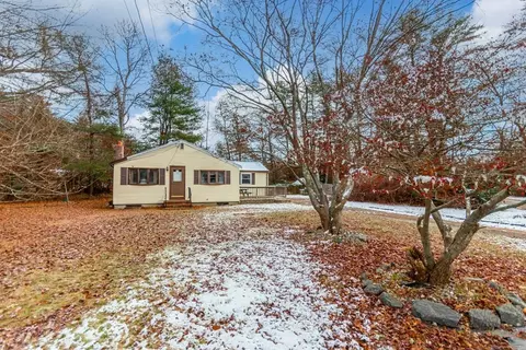 910 County Rd, Wareham, MA 02576 photo 12