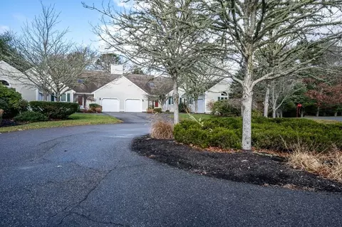 4 Sandview Ter #4, Mashpee, MA 02649 photo 2