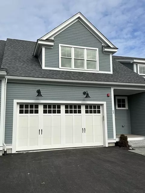 63 Weston Ln #63, Hopkinton, MA 01748