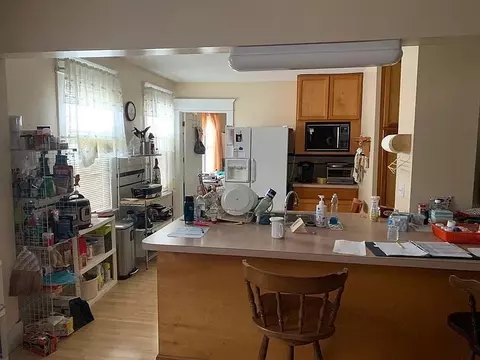 523 Boston Rd, Springfield, MA 01109 photo 4