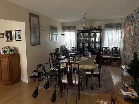 523 Boston Rd, Springfield, MA 01109 photo 3
