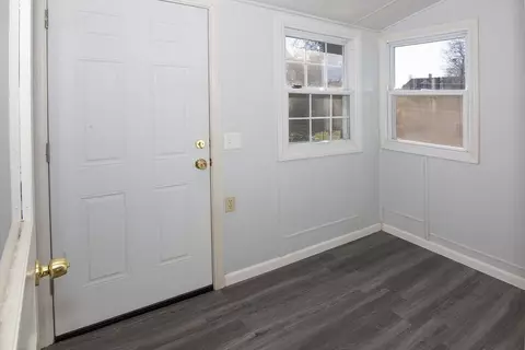 51 Spring St, West Springfield, MA 01089 photo 14